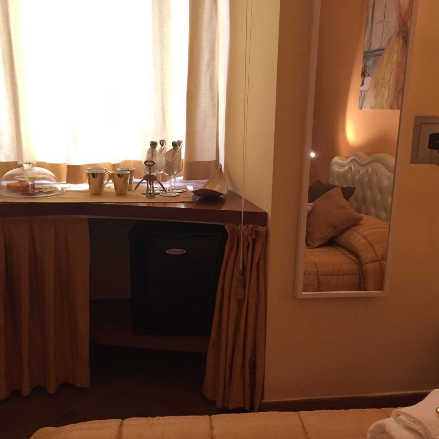 B&B L'Incrocio Salernes Extérieur photo
