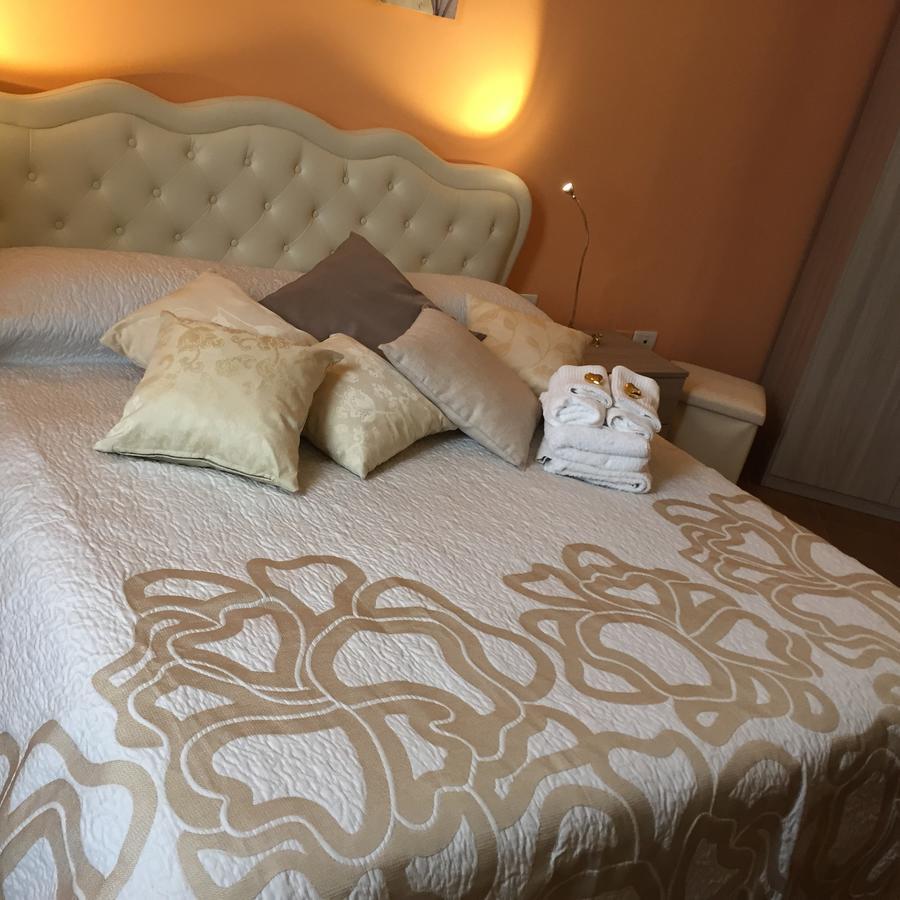 B&B L'Incrocio Salernes Extérieur photo